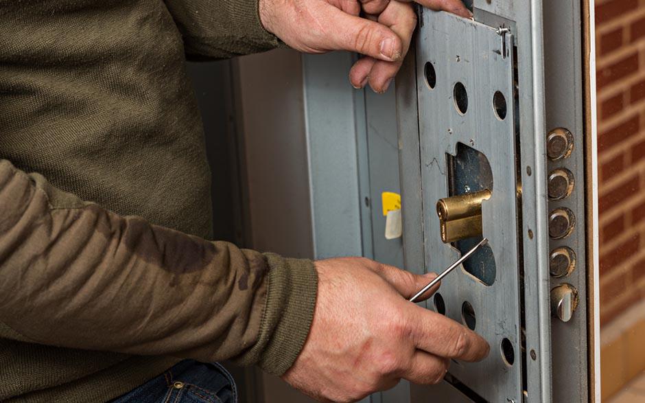 ouvrir une porte avec une radio Drancy