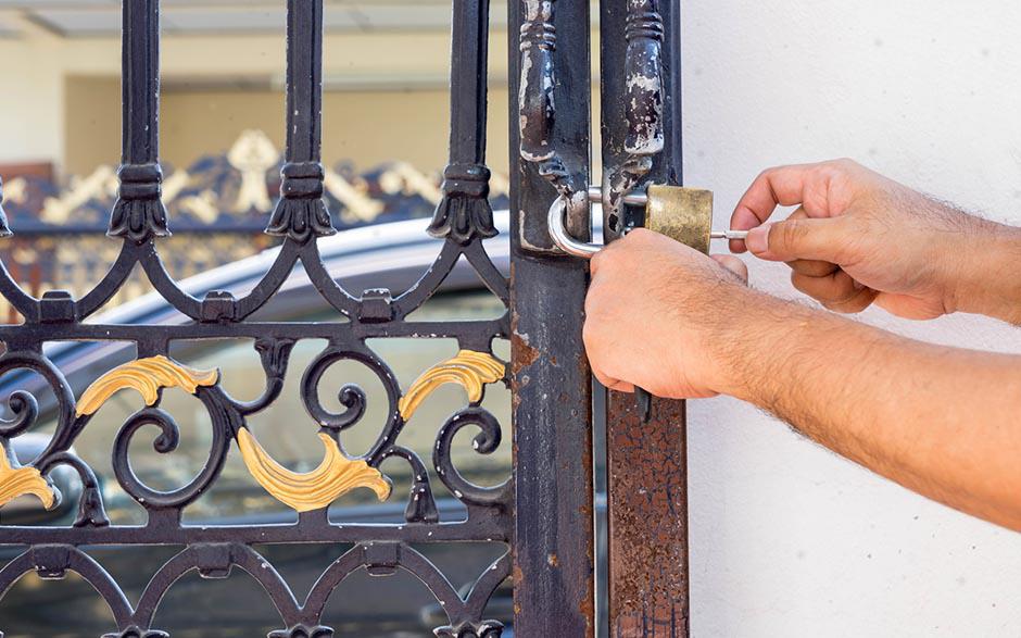 comment ouvrir une porte blindée fermée à clef Quincy-Voisins